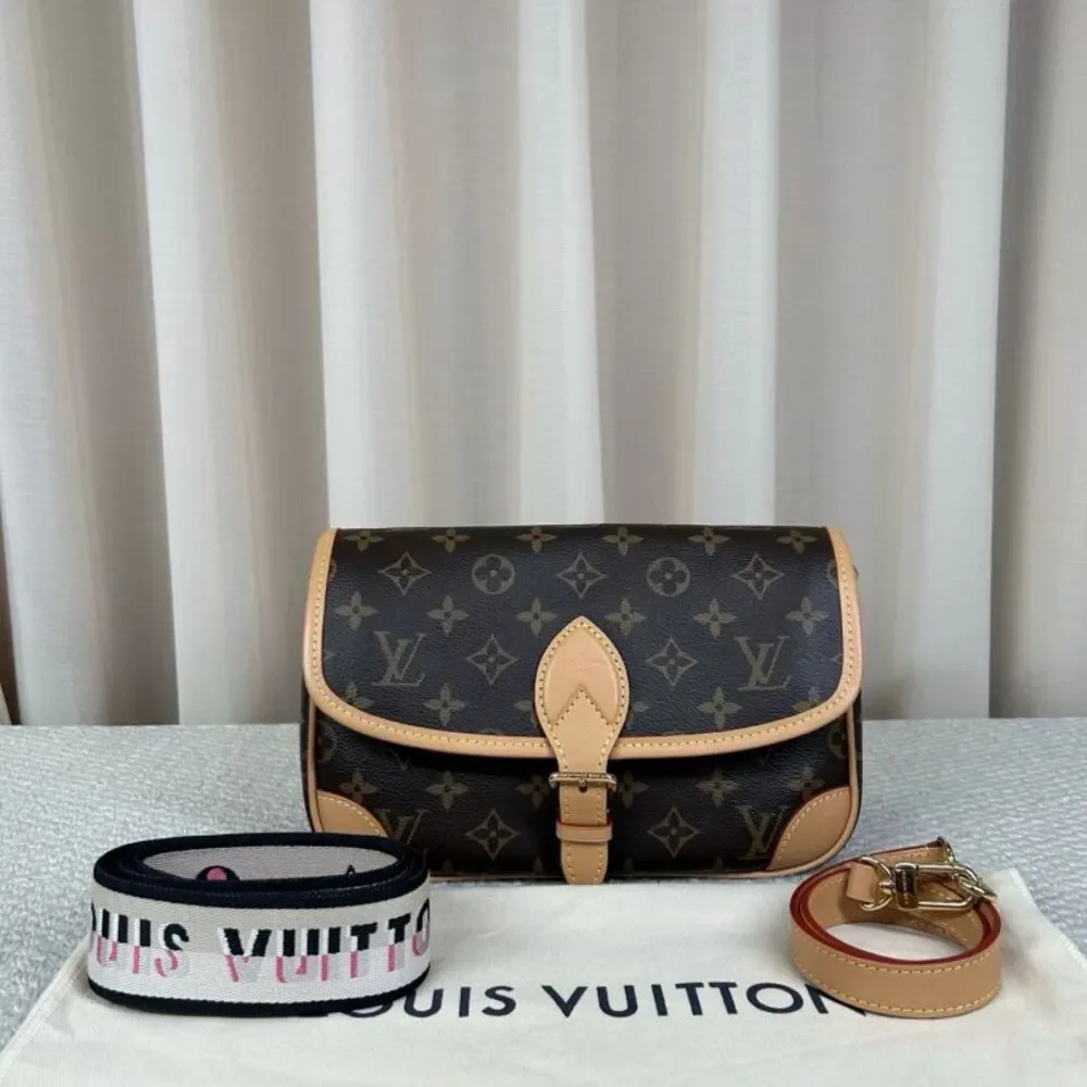 Louis Vuitton Women Pre-Loved Bag Very Good Condition